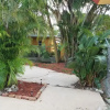 Отель Beach only 4 miles away 2BR-1BTH w pool, фото 1