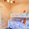 Отель Splashing Dolphins - Three Bedroom Home, фото 23
