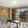 Отель Great location close to waterfront, Shops, Restaurants and Cafes., фото 12
