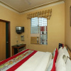 Отель OYO Rooms Near Jalvayu Towers- Sector 56, фото 10