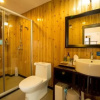 Отель Scenery Retreats Taibai Mountain Hot Spring Villa Resort, фото 7