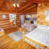Отель Love Me Tender - Studio Cabin, фото 8