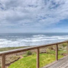 Отель Surf and Sand - 4 Br home by RedAwning, фото 2