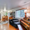 Отель Yosemite's Hawk's Nest - 3BR/2BA Home, фото 11