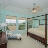 Отель A Summer Breeze at Canyon Lake-3 Br Home, фото 17