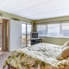 Отель Comfy Upper Unit Condo to Enjoy the Beach or the Fishing by RedAwning, фото 4