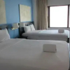 Отель MiamiBeachFront + Pool + Parking 4, фото 2