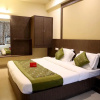 Отель OYO 976 Hotel North Star, фото 5