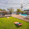 Отель Spacious 4BR Home Pool by WanderJaunt, фото 1