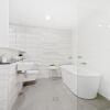 Отель Self Contained Apartment In Tranquil Neighbourhood, фото 3
