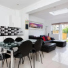 Отель Veeve 3 Bed House Clarence Road Wimbledon, фото 1
