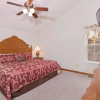 Отель Love Laughs 11 - Seven Bedroom Cabin, фото 5