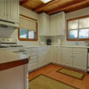 Отель Lewis Ave Lodge - 3 Br Home, фото 5