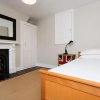 Отель Veeve  4 Bed House Chestnut Grove Balham, фото 6
