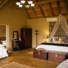 Отель Umkumbe Safari Lodge, фото 1