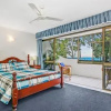 Отель Views, Pool, Air Conditioning - Karoonda Sands Welsby Pde, Bongaree, фото 1