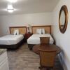 Отель Holiday Motel, фото 2
