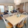 Отель Easy Breezy - 4 Br Home, фото 14