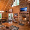 Отель A Touch of Luxury Cabin, фото 4