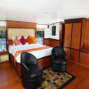 Отель Grand Nirvana Jacuzzi Super Luxury Premium House Boat, фото 4
