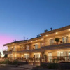 Отель 4 Seasons Villas, фото 1