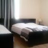 Отель Lomari's Guest House, фото 1