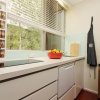 Отель Colour Pop Fitzroy - Pets, Parking, Balcony, 3bdrm, фото 6