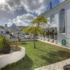Отель Our Hermanus B&B, фото 1