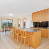Отель Reef View Apartment 1, фото 3