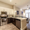 Отель Luxury Piedmont Heights Apartments, фото 3