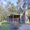 Отель Wombat Valley Wild Country Cabins, фото 4