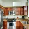Отель Belltown Court Sunset Suite, фото 9