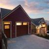 Отель The Big Red Ski House - 3 Br Home, фото 1