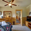 Отель Flatlanders' Retreat - 4 Br Cabin, фото 6