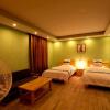 Отель Xidu International Youth Hostel, фото 4