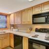 Отель Highridge Condominium Unit B14 by RedAwning, фото 2