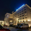 Отель Days Hotel by Wyndham Wuhu Anqi, фото 1