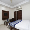 Отель OYO Rooms Vikrant Khand, фото 3
