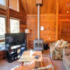 Отель Treetops Cabin, фото 7