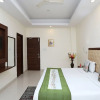 Отель OYO Rooms Vikrant Khand, фото 2