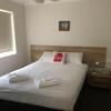 Отель Brisbane Valley Tavern Apartments в Маунт-Глориосе