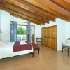 Отель Exclusive Villa Suavet Petit with a Stunning Pool, фото 3