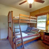 Отель Flatlanders' Retreat - 4 Br Cabin, фото 10