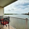 Отель Captain's Cove 304, фото 6