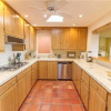 Отель Camino Chaco in 1200 East Holiday Home, фото 11