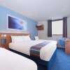 Отель Travelodge Cardiff Central в Кардиффе