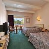Отель Howard Johnson Express Busch Gardens, фото 4