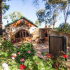 Отель Outback Cellar & Country Cottage, фото 9