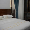 Отель Floral Hotel Fenghuang Xinsu View, фото 3