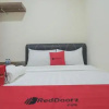Отель Reddoorz @ Mall Nagoya Hill Batam, фото 1